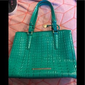 Gorgeous Aqua Brahmin excellent condition!